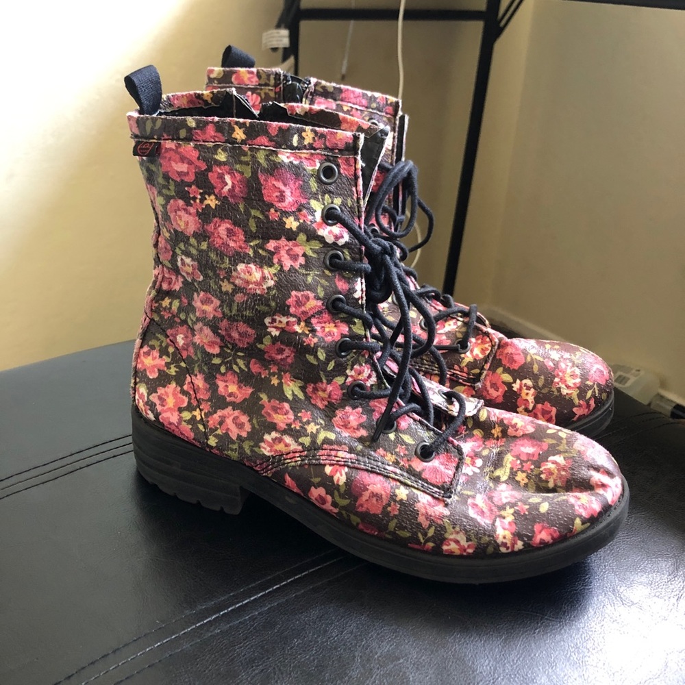 Big Buddha Floral Combat Boots